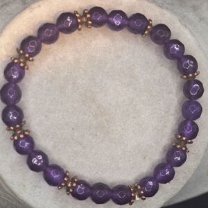 LOVELY HANDMADE AMETHYST STRETCH BRACELET